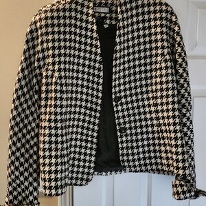 Women's Houndstooth 2 Piece Skirt Set